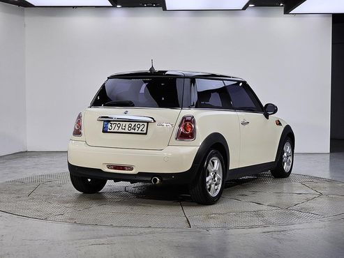 Mini Cooper Special Edition Second Generation — пробег 215 765 км — фото 2 из 5