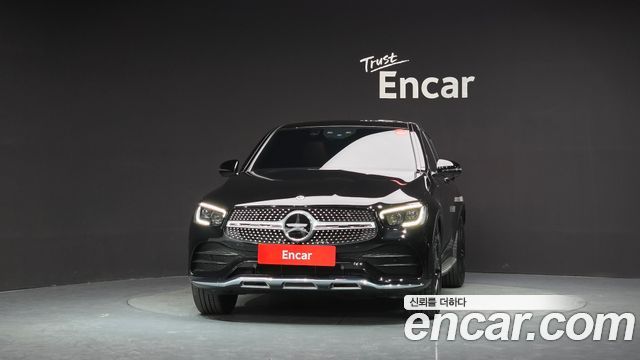 Mercedes-Benz GLC-Class GCL300 4MATIC Coupe — пробег 13 735 км — фото 3 из 5