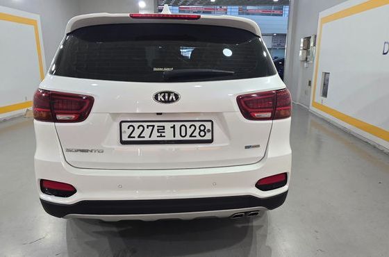 Kia Sorento Diesel 2.0 2WD Noblesse — пробег 81 812 км — фото 5 из 5