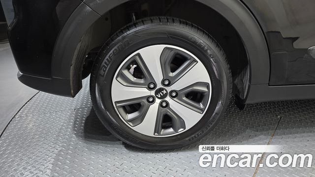 Kia Niro из Кореи Encar