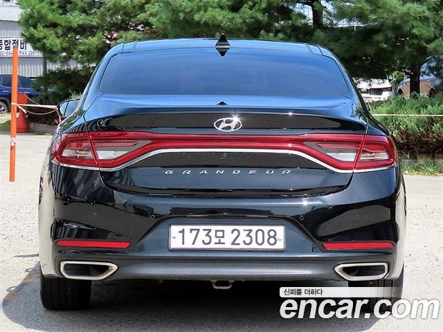 Hyundai Grandeur 2.4 Exclusive Special — пробег 139 777 км — фото 4 из 5