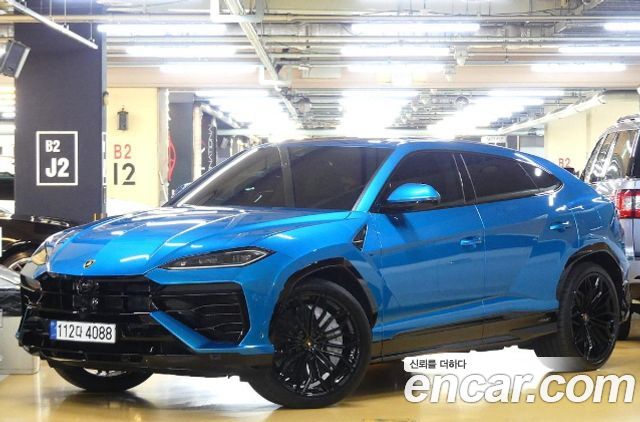 Lamborghini Urus 4.0 V8 SE — пробег 8 150 км — фото 2 из 5