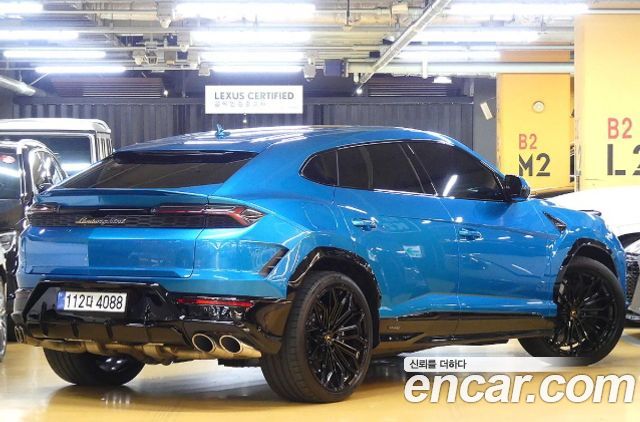 Lamborghini Urus 4.0 V8 SE — пробег 8 150 км — фото 3 из 5