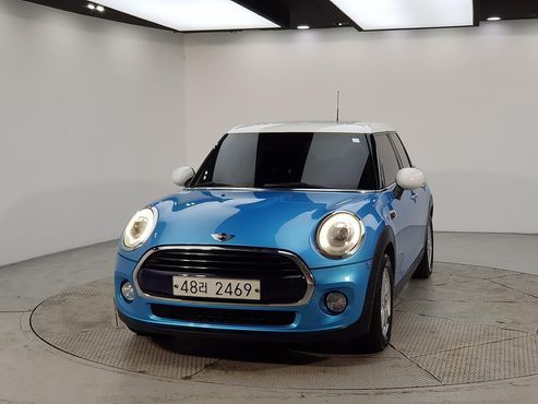 Mini Cooper 5Door Mid 3rd — пробег 119 902 км — фото 2 из 5