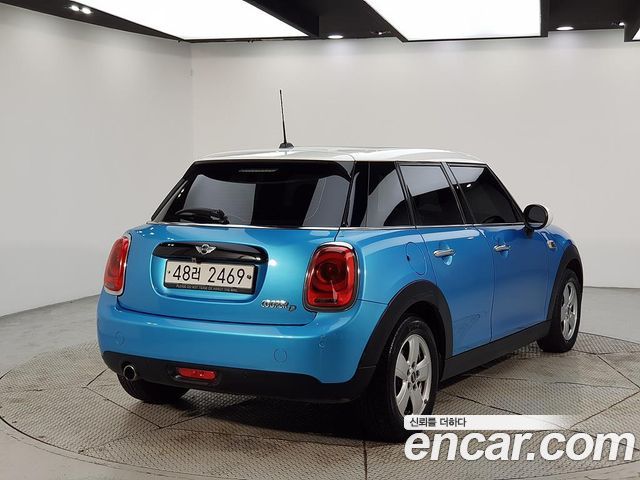 Mini Cooper из Кореи Encar