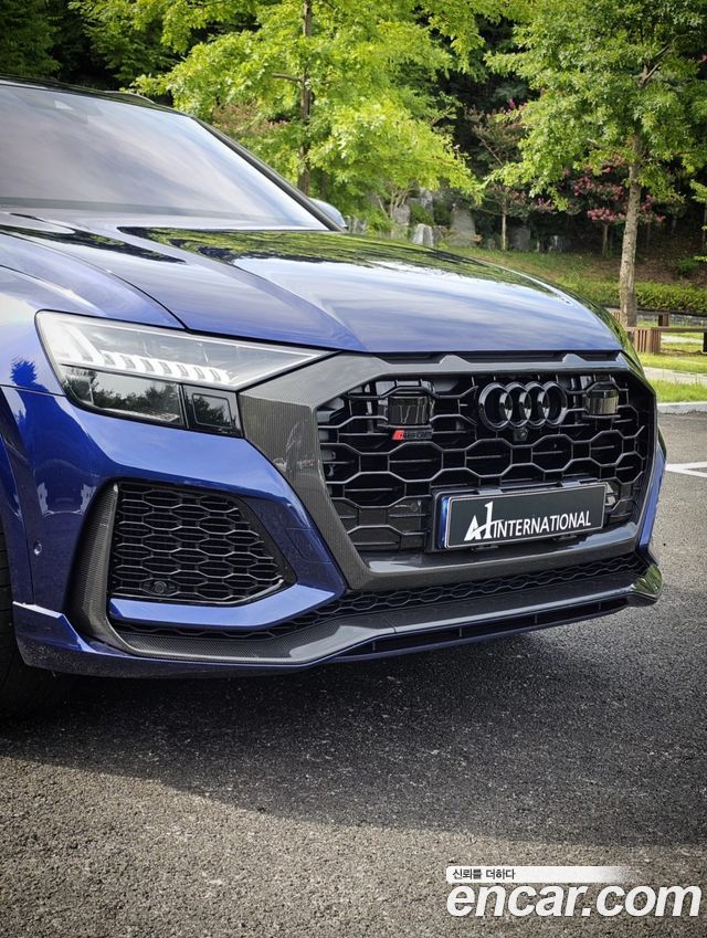 Audi RSQ8 4.0 TFSI Quattro — пробег 10 500 км — фото 4 из 5