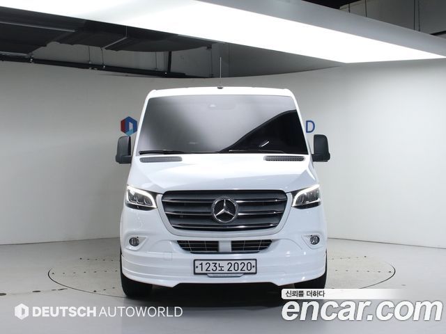 Mercedes-Benz Sprinter 3.0 Diesel W907 — пробег 53 500 км — фото 3 из 5