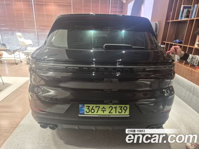 Porsche Cayenne 3.0 — пробег 2 500 км — фото 4 из 5