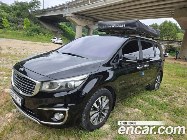 Kia Carnival из Кореи Encar