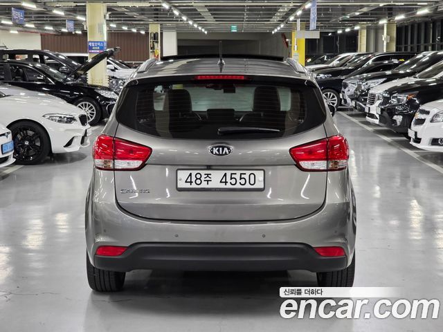 Kia Carens из Кореи Encar
