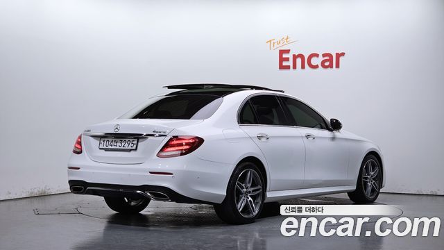 Mercedes-Benz E-Class E300 4MATIC AMG Line — пробег 178 061 км — фото 2 из 5