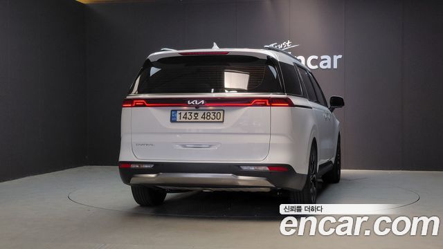 Kia Carnival из Кореи Encar