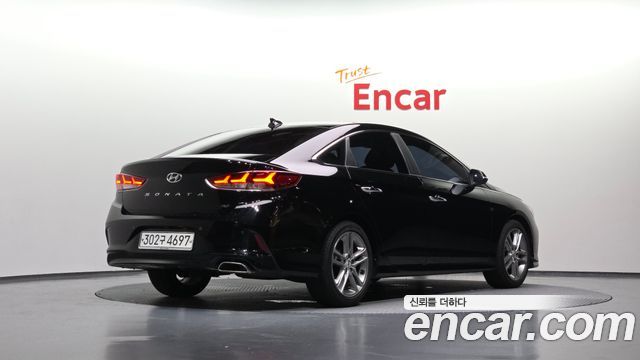 Hyundai Sonata 2.0 Smart — пробег 171 115 км — фото 2 из 5