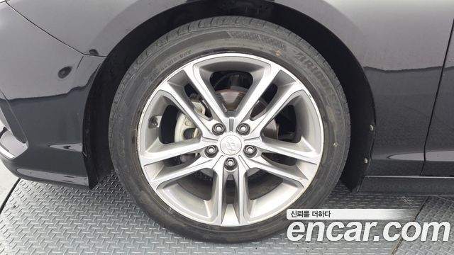 Hyundai Sonata 2.0 Smart — пробег 171 115 км — фото 5 из 5