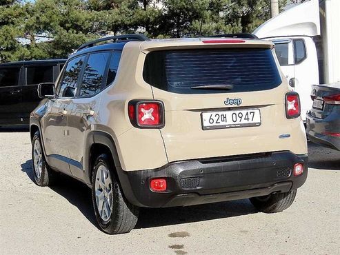 Jeep Renegade 2.4 Longitude — пробег 62 137 км — фото 3 из 5