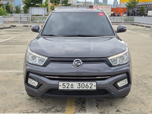Ssangyong TIBOLI VX 2WD — пробег 33 508 км — фото 2 из 5