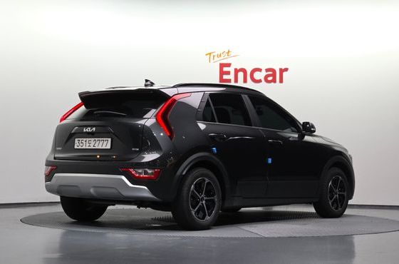 Kia Niro Trendy — пробег 108 431 км — фото 2 из 5