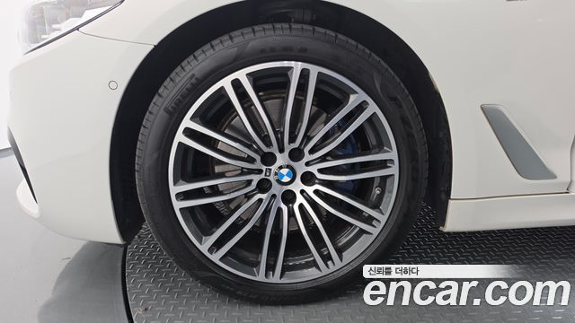 BMW 5-Series из Кореи Encar