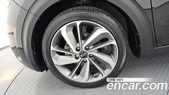 Kia Niro Prestige — пробег 80 756 км — фото 5 из 5