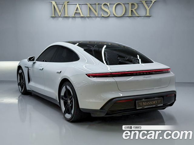Porsche Taycan Base — пробег 14 980 км — фото 2 из 5