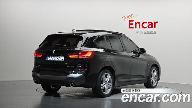 BMW X1 xDrive 18d M Sport — пробег 94 071 км — фото 2 из 5