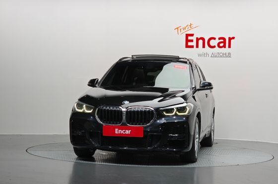 BMW X1 xDrive 18d M Sport — пробег 94 071 км — фото 3 из 5