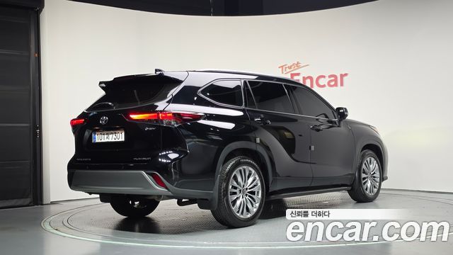 Toyota Highlander из Кореи Encar