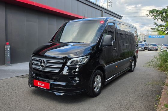 Mercedes-Benz Sprinter 3.0 Diesel W907 — пробег 19 617 км — фото 1 из 5