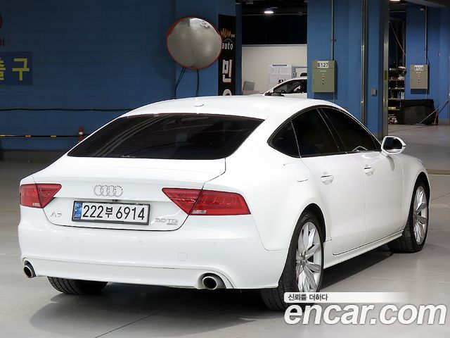 Audi A7 3.0 TDI Quattro Dynamic 4G — пробег 101 898 км — фото 4 из 5