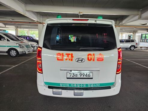 Hyundai Starex Ambulance — пробег 23 000 км — фото 5 из 5