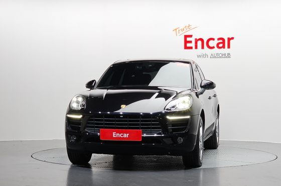 Porsche Macan 2.0 95B — пробег 23 074 км — фото 3 из 5
