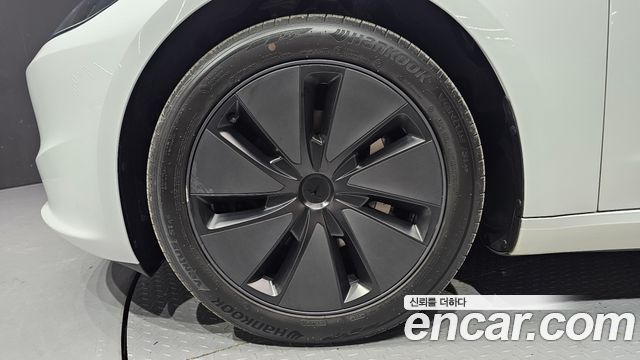 Tesla Model 3 RWD — пробег 29 696 км — фото 5 из 5