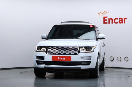 Land Rover Range Rover 4.4 SDV8 Vogue SE DIESEL — пробег 186 551 км — фото 3 из 5