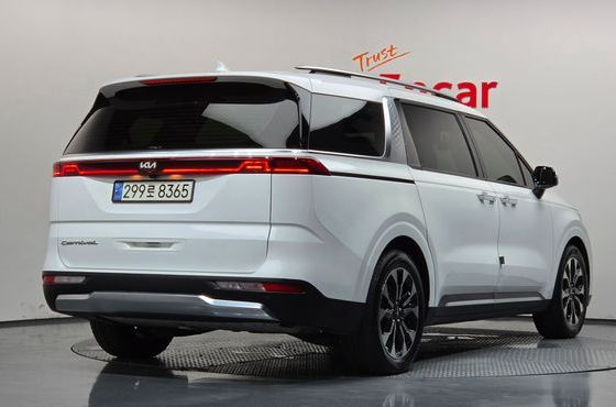 Kia Carnival Diesel 9-Seater Noblesse — пробег 133 608 км — фото 2 из 5