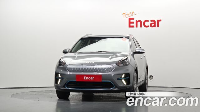 Kia Niro Prestige — пробег 74 513 км — фото 3 из 5