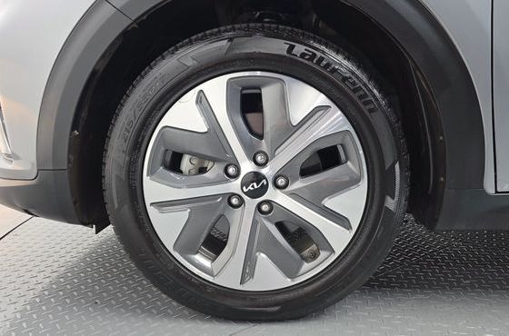 Kia Niro Prestige — пробег 74 513 км — фото 5 из 5