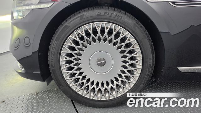 Genesis G90 из Кореи Encar