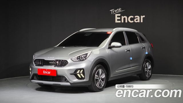 Kia Niro 1.6 HEV Prestige — пробег 53 014 км — фото 1 из 5