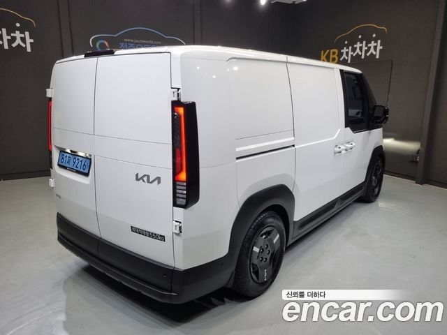 Kia PV5 Cargo Long Range Basic — пробег 21 018 км — фото 3 из 5
