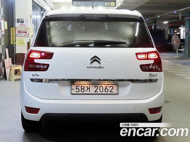 Citroen-DS C4 Picasso 1.6 B-HDI Feel — пробег 234 437 км — фото 5 из 5