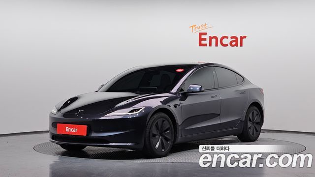 Tesla Model 3 RWD — пробег 8 875 км — фото 1 из 5