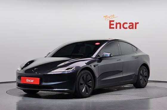 Tesla Model 3 RWD — пробег 8 875 км — фото 1 из 5
