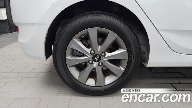 Hyundai Accent из Кореи Encar