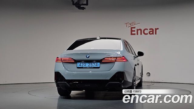 BMW i5 eDrive 40 M Sport — пробег 18 106 км — фото 4 из 5