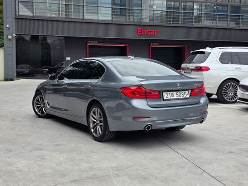 BMW 5-Series 520d Luxury Special Edition — пробег 163 080 км — фото 3 из 5