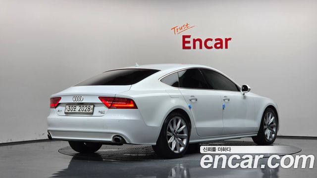 Audi A7 3.0 TFSI Quattro Dynamic 4G — пробег 142 517 км — фото 2 из 5