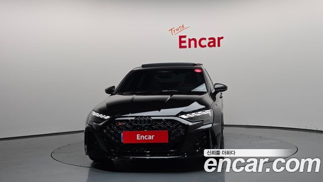 Audi RS3 2.5 TFSI Quattro Carbon Edition — пробег 7 139 км — фото 3 из 5