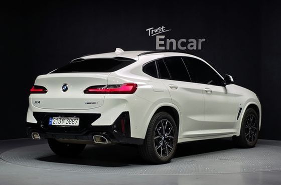 BMW X4 xDrive20i M Sport — пробег 40 631 км — фото 2 из 5