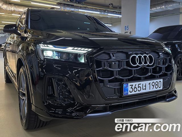 Audi Q7 55 TFSI Quattro Premium — пробег 5 062 км — фото 1 из 5