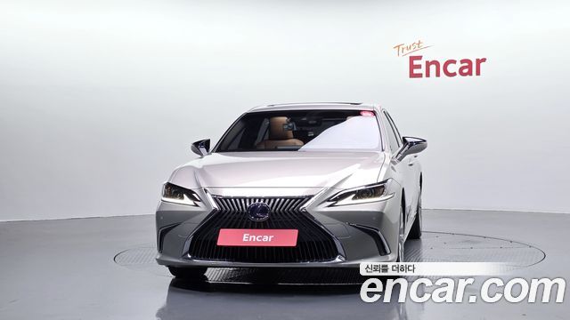 Lexus ES Luxury Plus — пробег 97 039 км — фото 3 из 5
